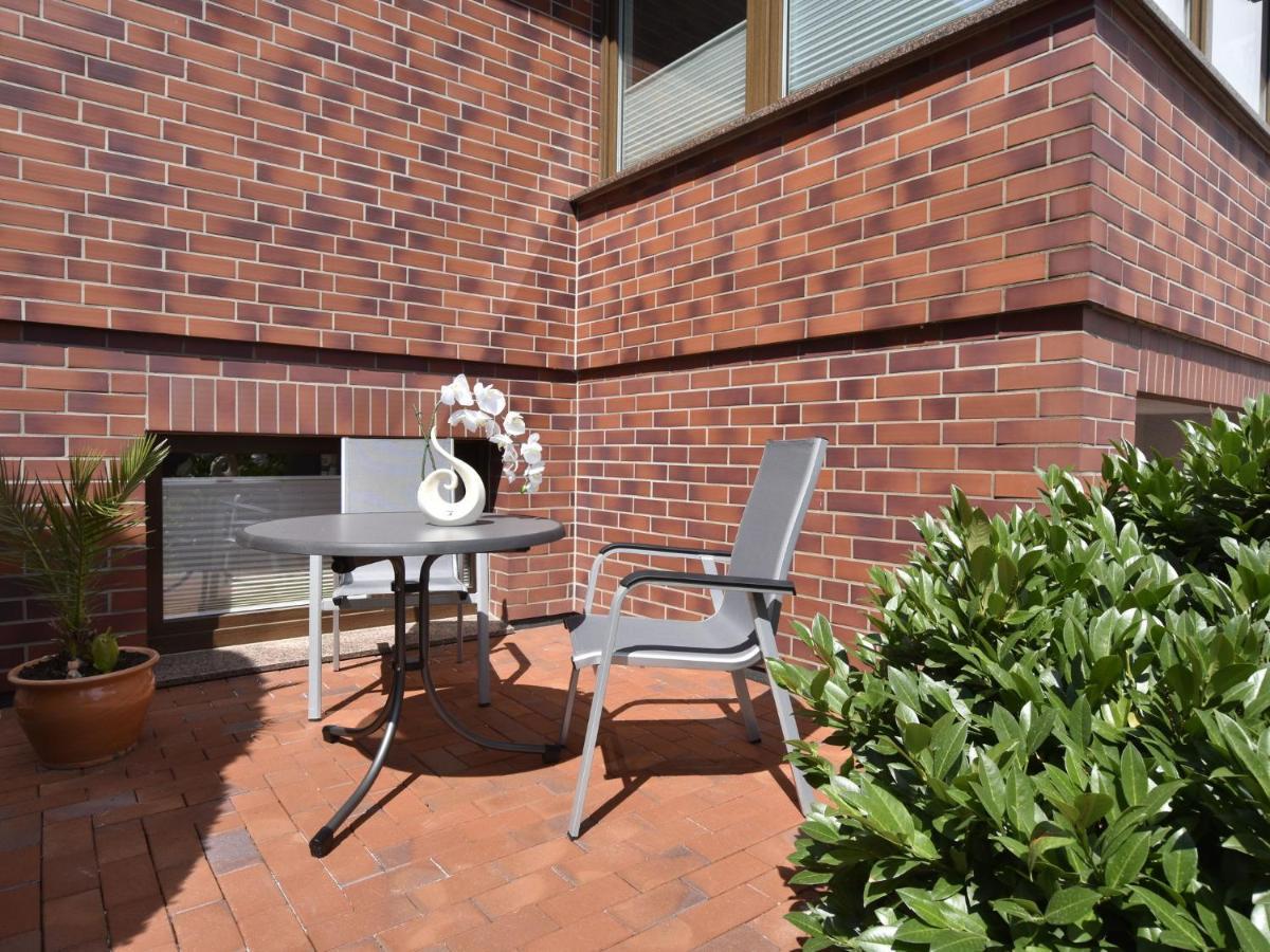 Modern Apartment In Kroepelin With Garden Room photo